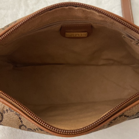 SOLD Vintage Authentic Gucci GG Monogram Tan Brown Crossbody Purse Handbag - Picture 5 of 16